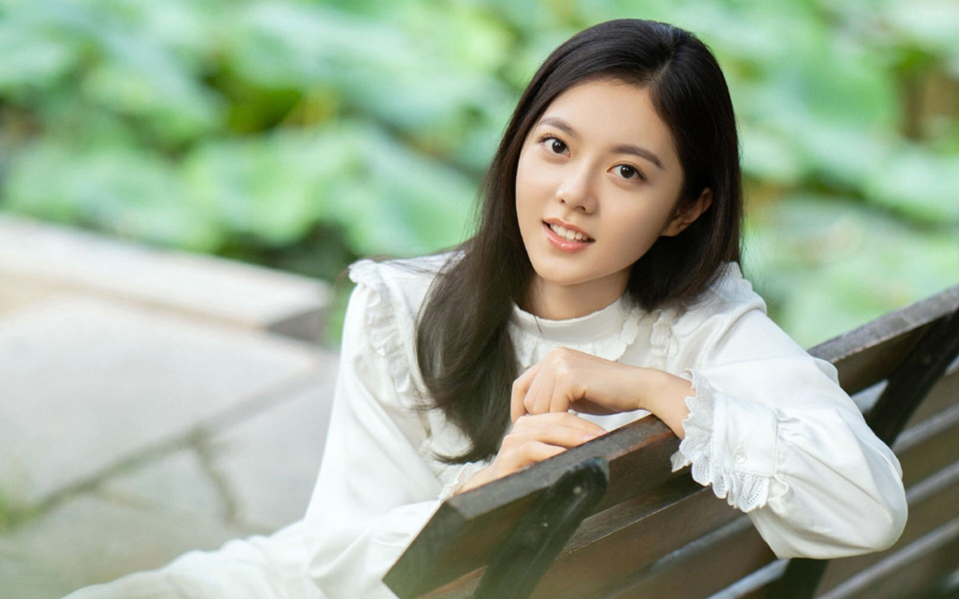 五大联赛中场拦截位置是否向前场逼抢线靠拢,五大联赛主场优势